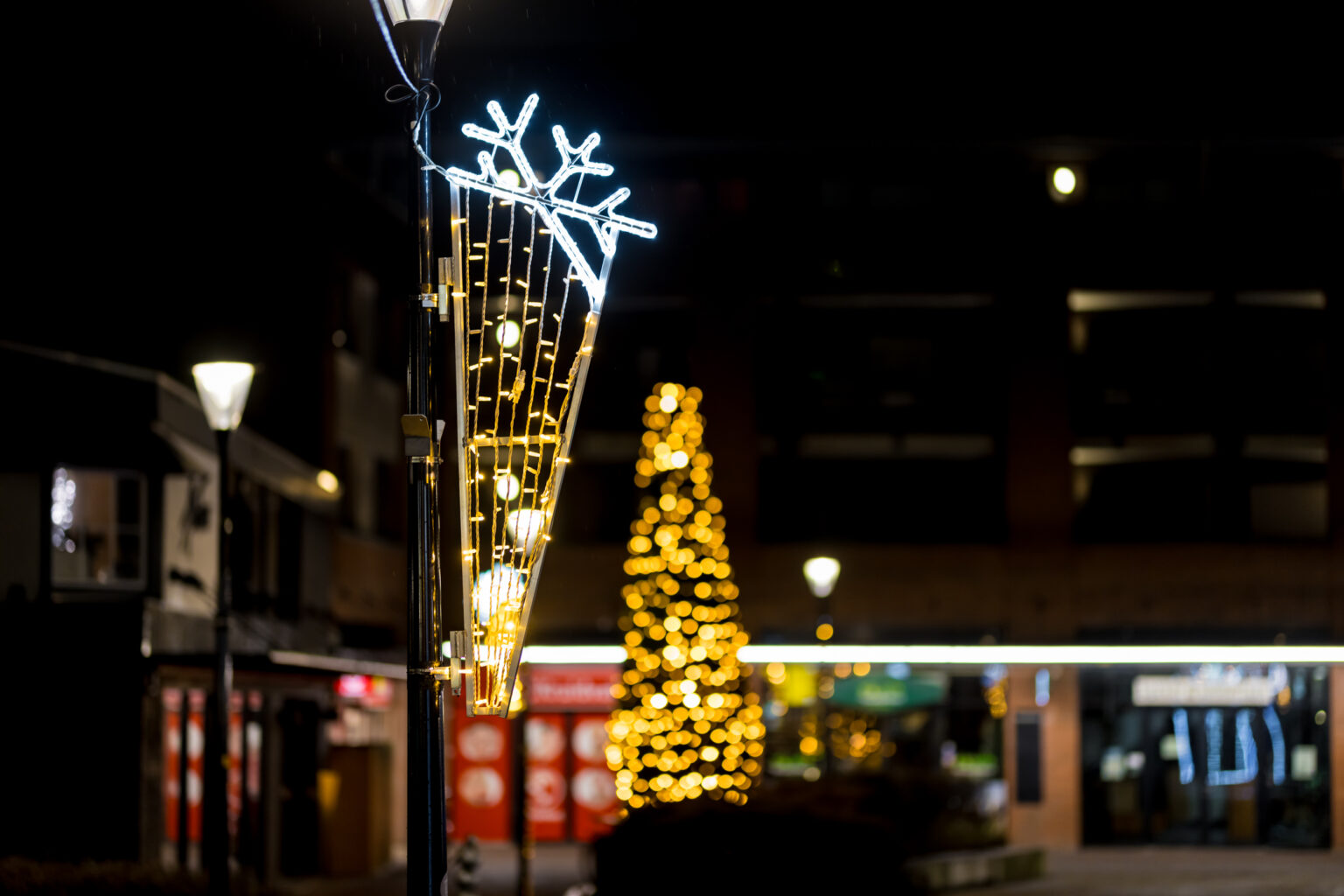 Bergschenhoek - De kerstdecorateurs - Lantaarnpaal ornament